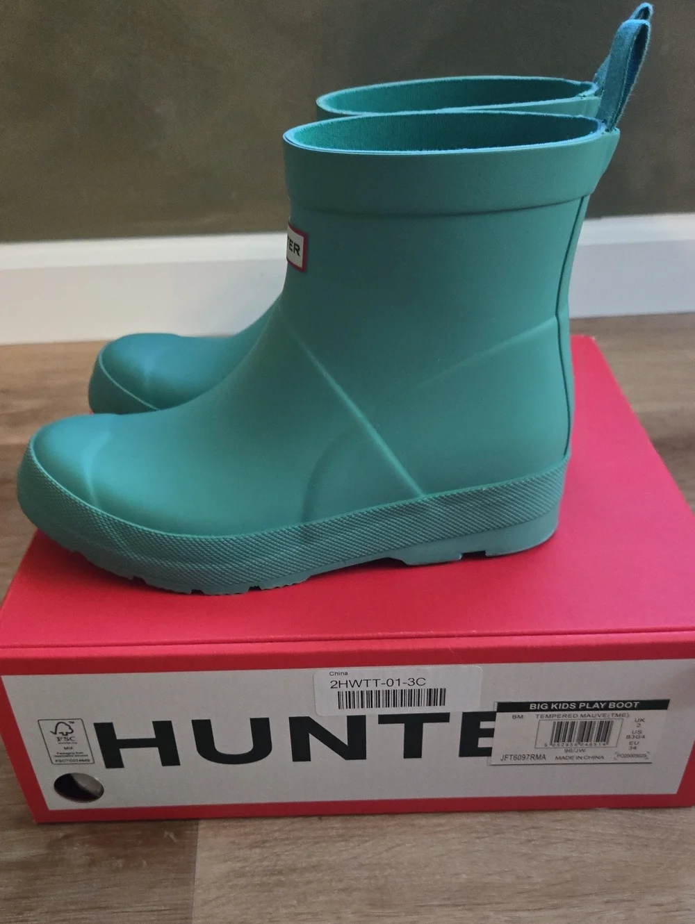 Hunter Big Kids Play Boot Rain Boots Green UK 2 US Size 4